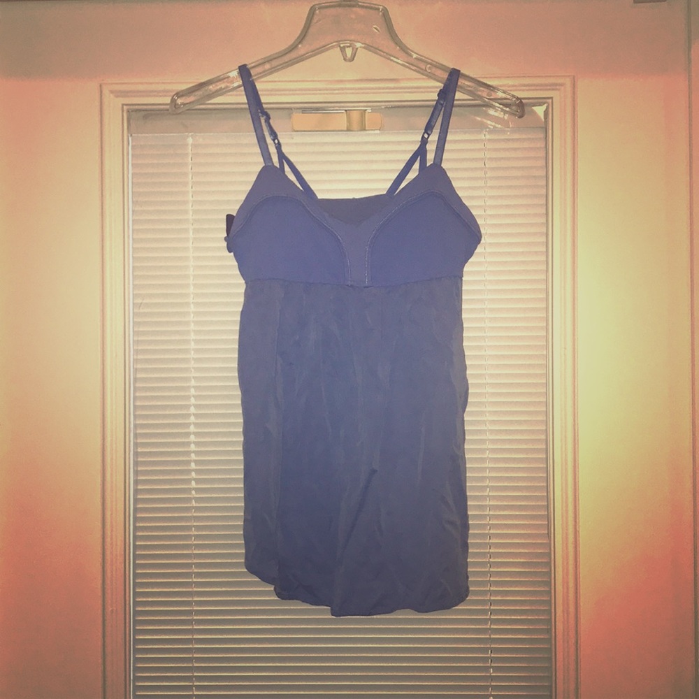 Lululemon top